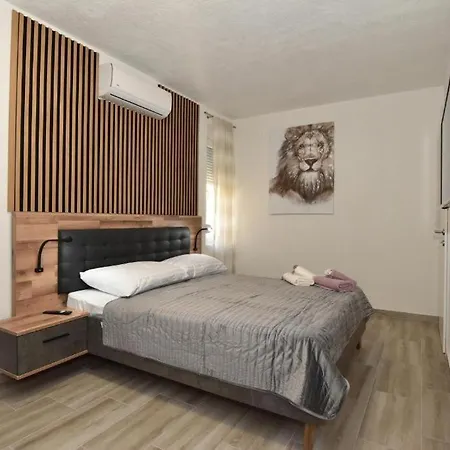 Jeta Studio & Apartmán *
