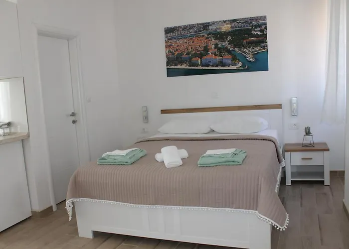 Jeta Studio & Apartamento *