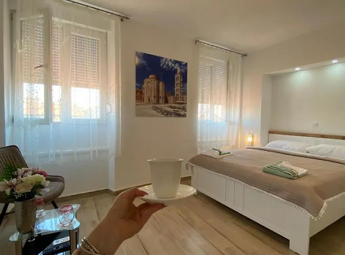 Apartamento Jeta Studio & Zadar