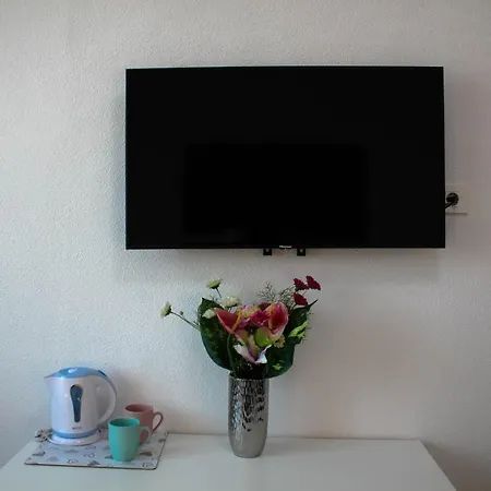 Jeta Studio & Apartmán *