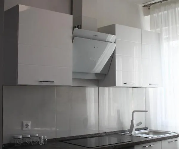 Διαμέρισμα Jeta Studio &