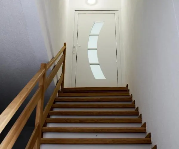 Jeta Studio & Διαμέρισμα