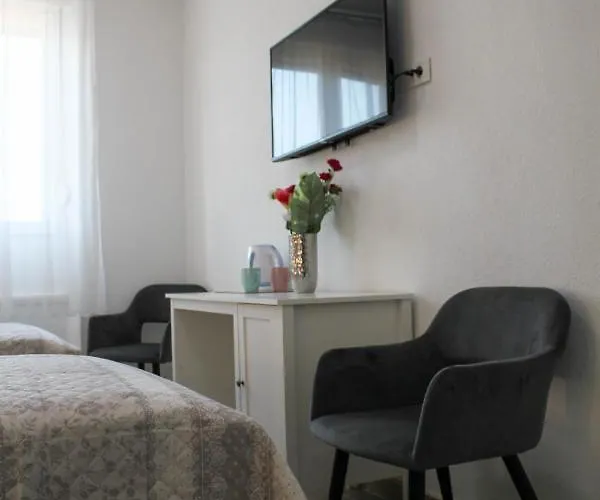 Jeta Studio & Διαμέρισμα Ζαντάρ