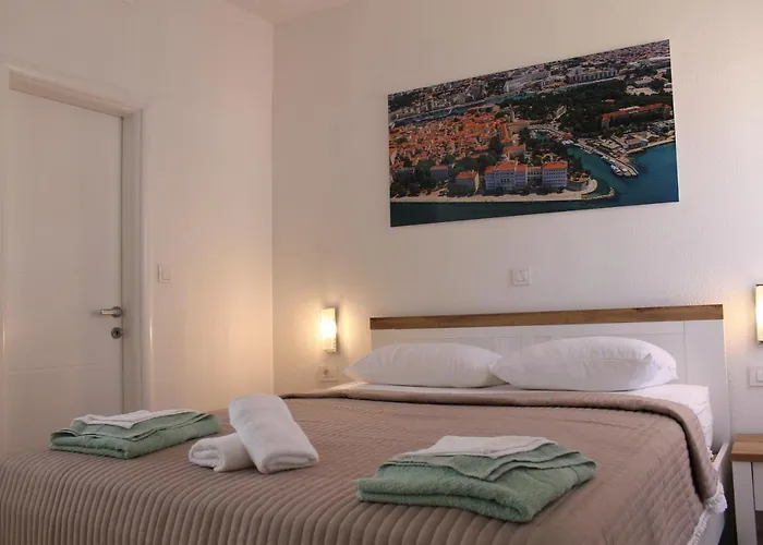 Jeta Studio & * Ζαντάρ