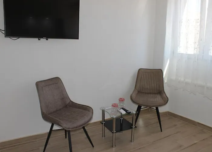 Διαμέρισμα Jeta Studio & Ζαντάρ